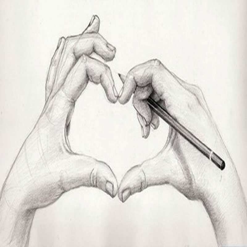 Открытка сердце из рук 1 карандашом 1 Хочу обійняти тебе 