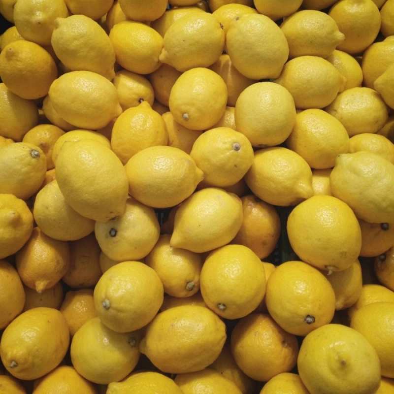 Открытка гора лимонов  это точно поможет  Одужуй 