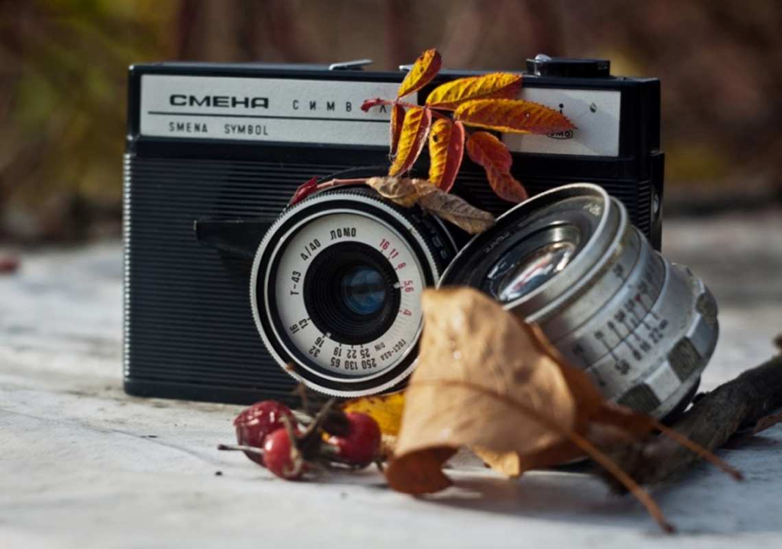 Открытка старый фотоаппарат  с днем фотографа  З днем ​​фотографа 