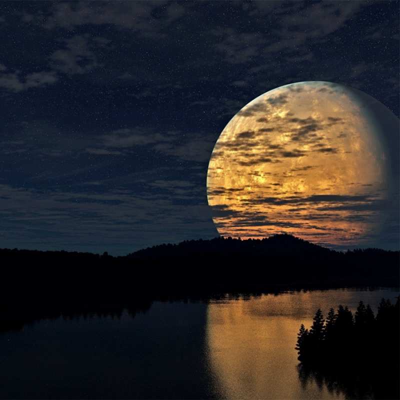 Открытка отражение луны в воде  речка  На добраніч 