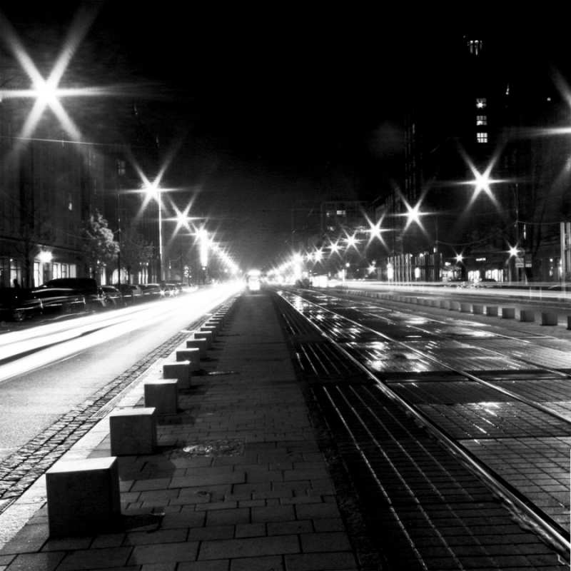 Открытка ночь улица фонарь  проспект  Сумую за тобою 