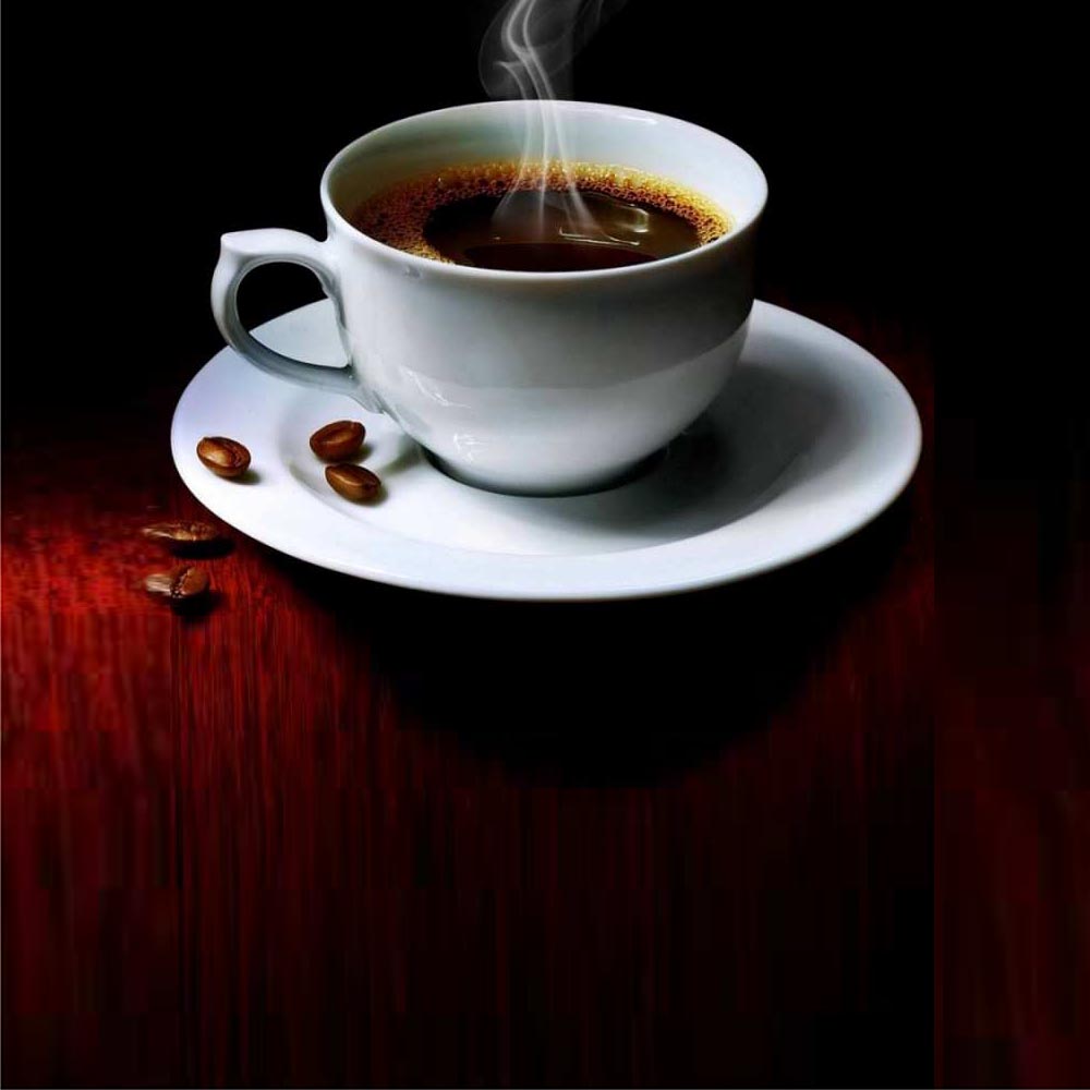 Открытка кофе и зерна  белая посуда  Доброго ранку 