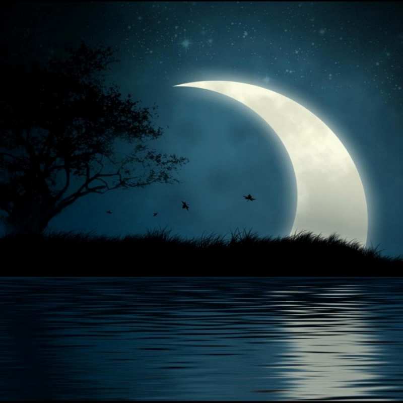 Открытка месяц  вода  На добраніч 